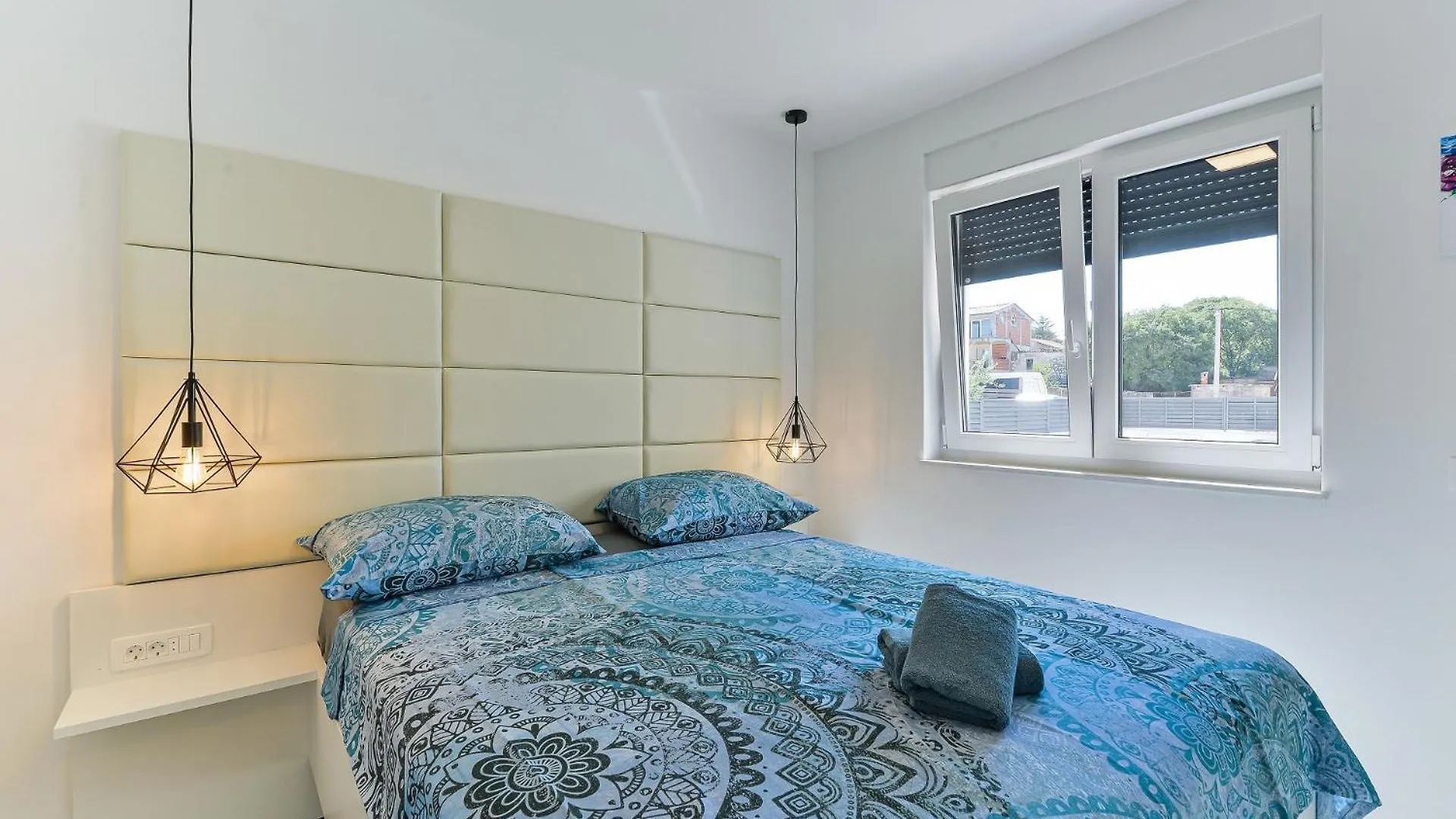 Apartment Villa Div With Pool Bibinje