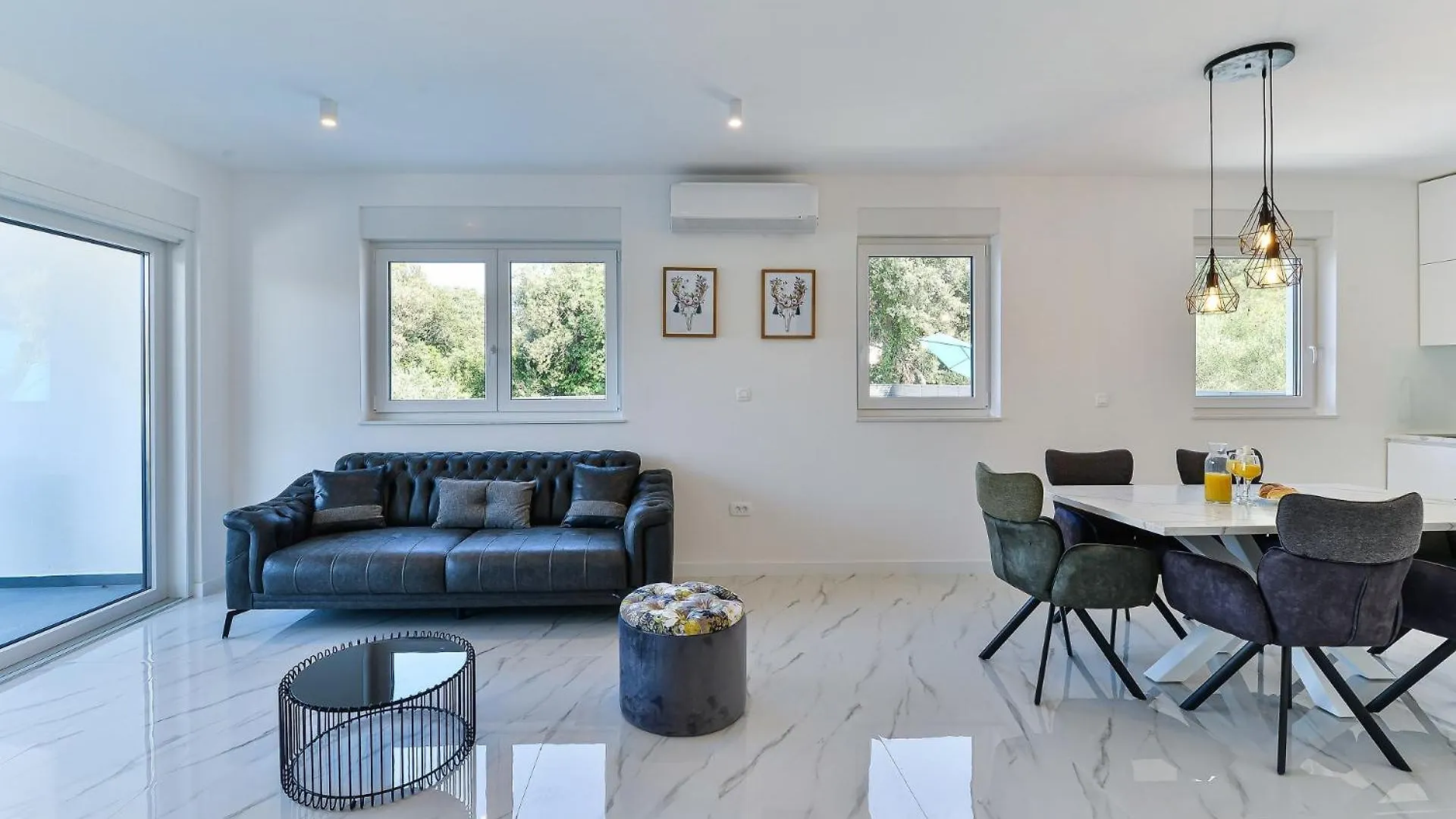 Apartment Villa Div With Pool Bibinje